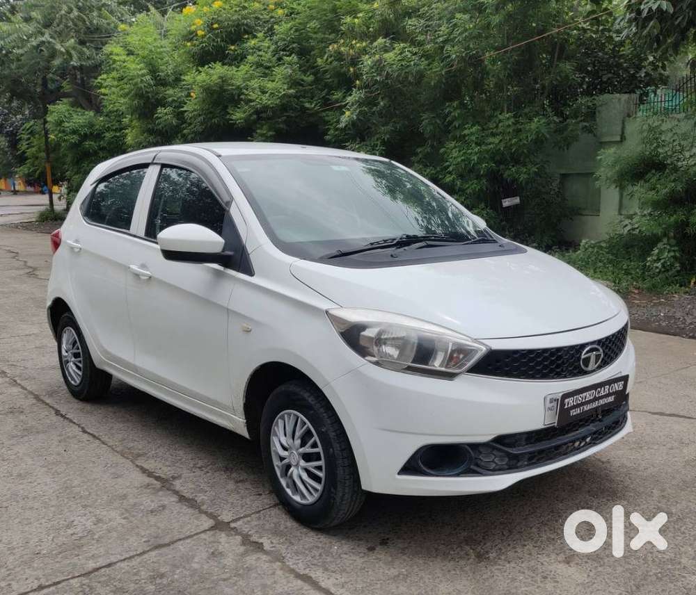Tata Tiago Xe, 2018, Petrol