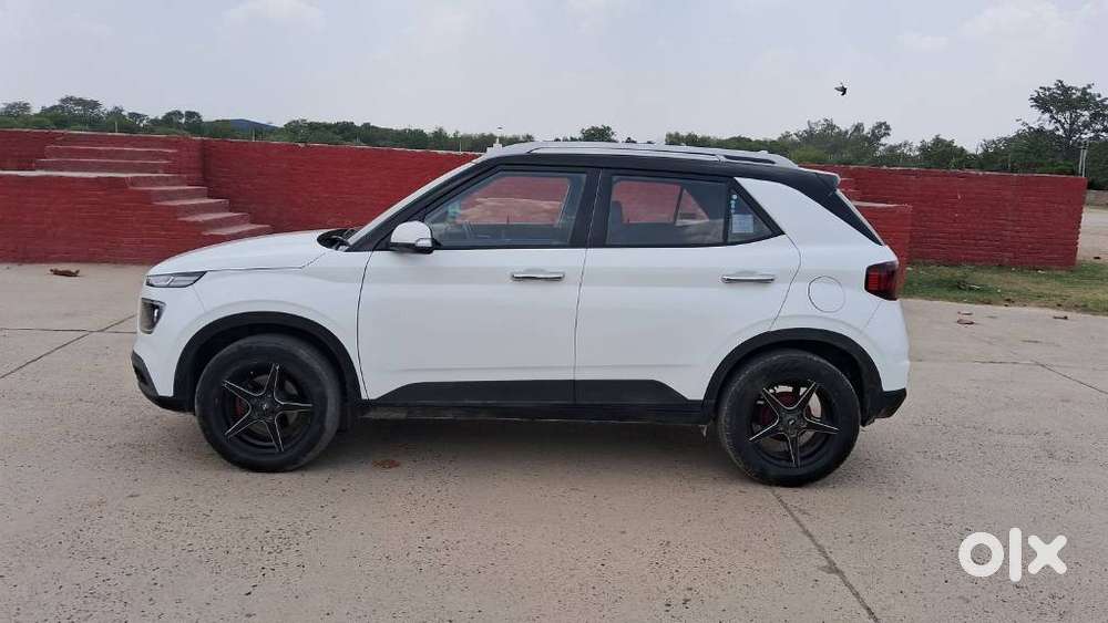 Hyundai Venue, 2019, Petrol