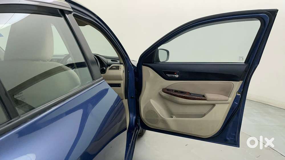 Maruti Suzuki Dzire 1.2 Vxi Amt, 2018, Petrol