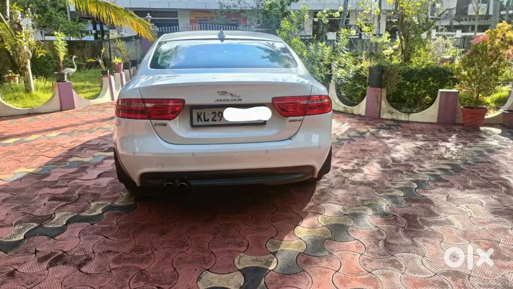 Jaguar Xe 2017 Diesel Well Maintained
