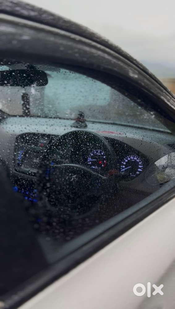 Selling My Hyundai Elite I20 Asta (o)