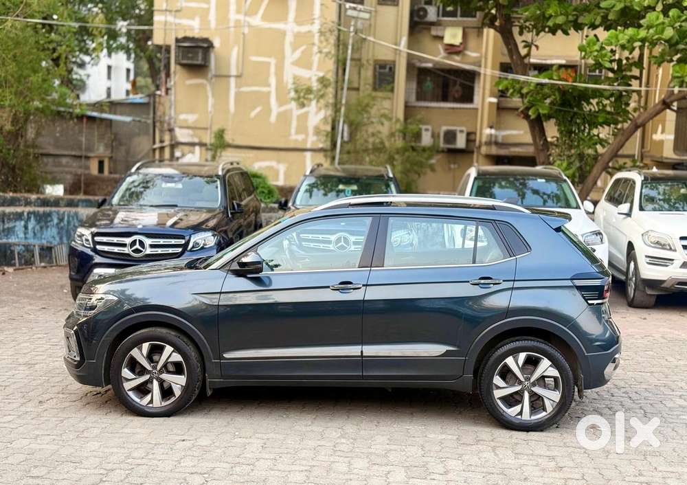 Volkswagen Taigun 1.0 Tsi Highline At, 2022, Petrol