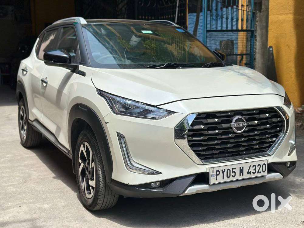 Nissan Magnite 1.0 Xv Dual Tone, 2022, Petrol