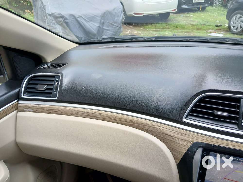 Maruti Suzuki Ciaz 1.5 Alpha Shvs Mt, 2022, Petrol