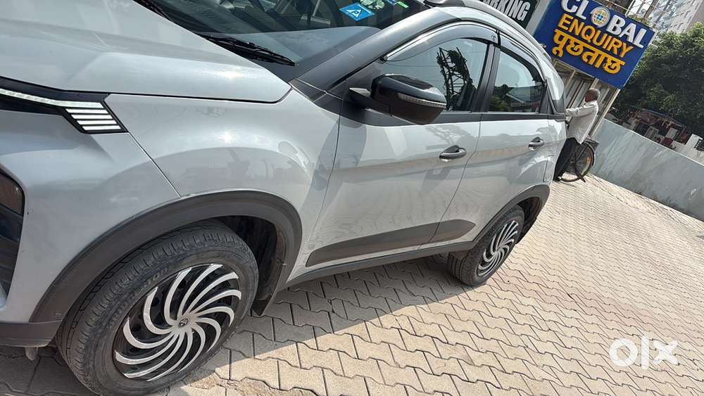 Tata Nexon Petrol 2023