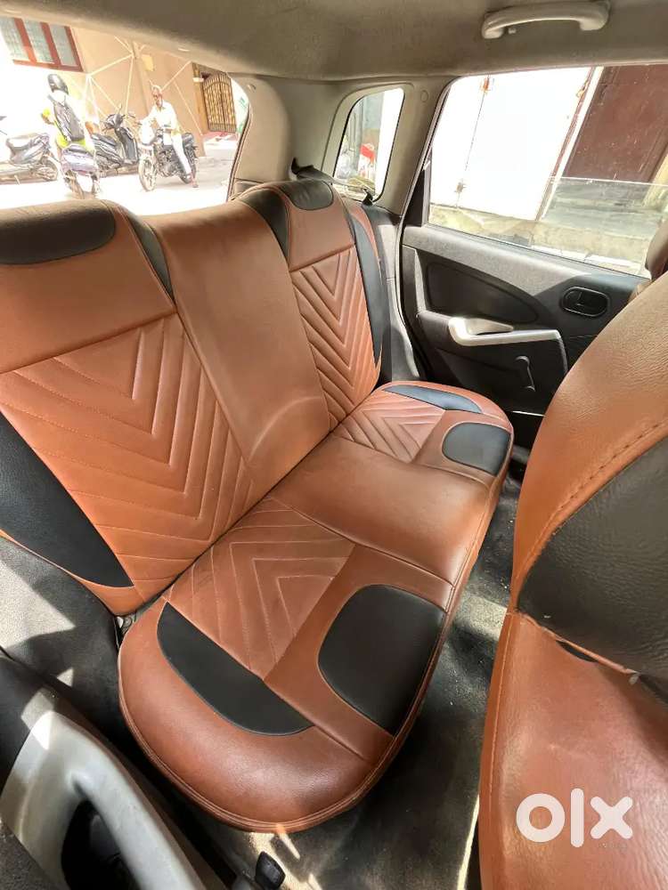 Ford Figo Diesel Zxi 2011 Variant
