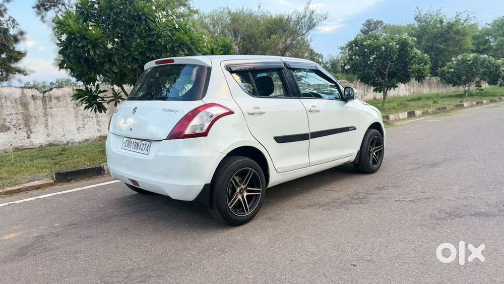 Maruti Suzuki Swift Vxi, 2017, Petrol