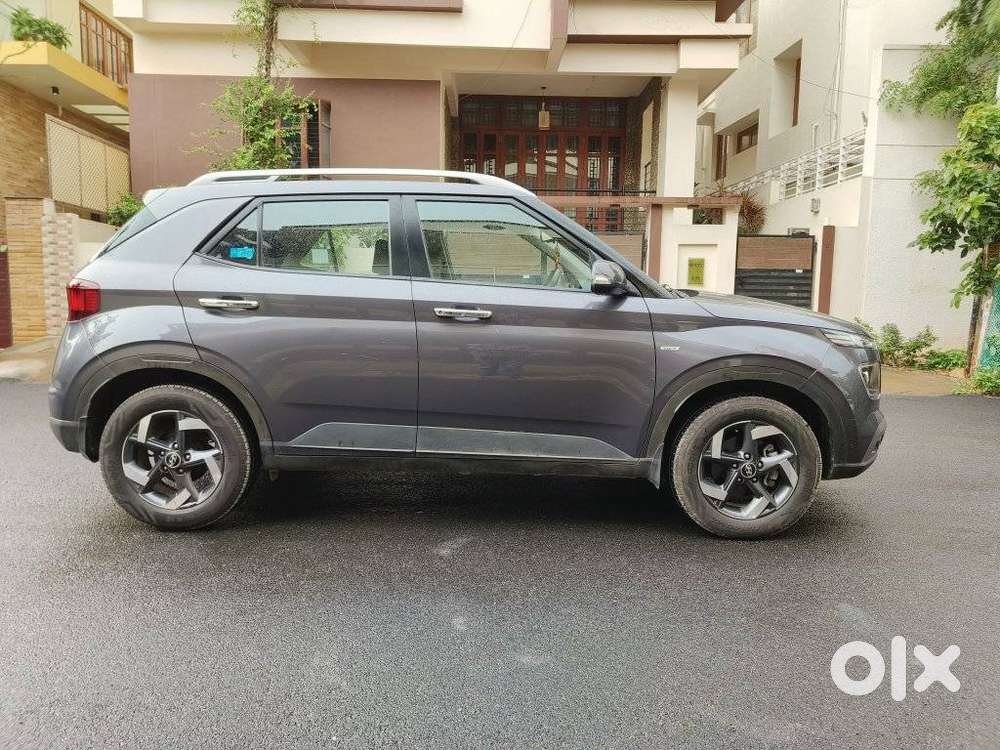 Hyundai Venue Sx Plus Turbo Dct, 2019, Petrol