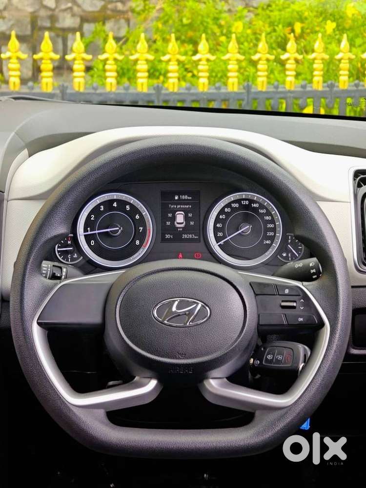 Hyundai Creta 1.5 E Petrol, 2022, Petrol