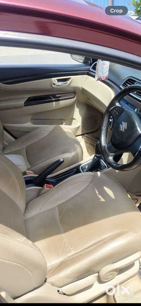 Maruti Ciaz Mehrron Colout Top Model Automatic