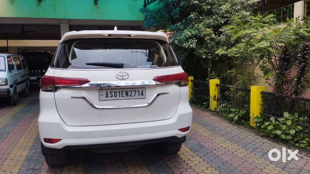 Toyota Fortuner [2021-ongoing] 2.8 2wd Diesel Mt, 2020, Diesel