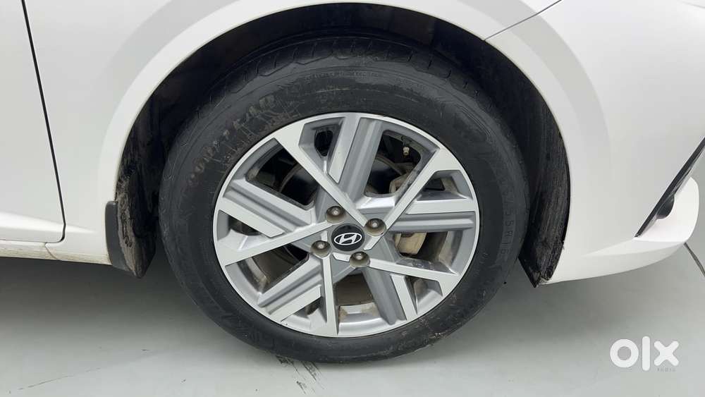 Hyundai Verna 1.5 Sx Petrol Mt, 2024, Petrol