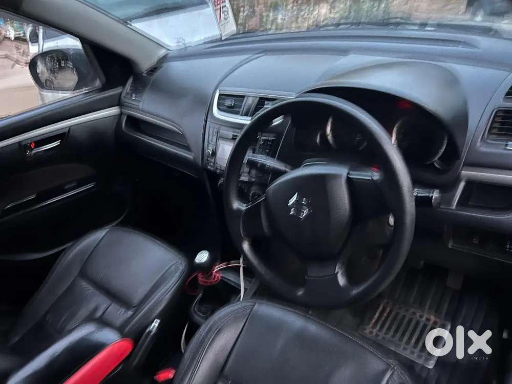 Maruti Suzuki Swift 2016 Petrol 90000 Km Driven
