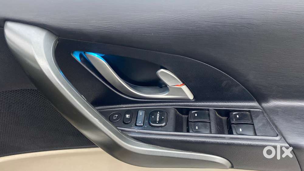 Mahindra Xuv500 At W9 2wd, 2017, Diesel