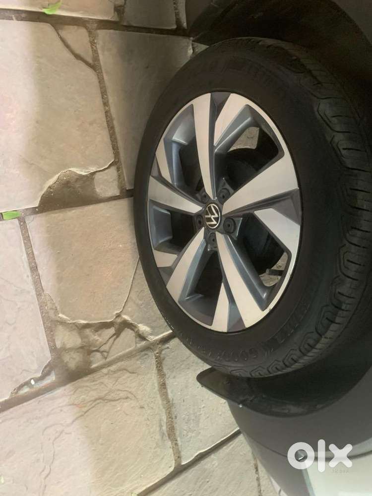 Volkswagen Taigun 2025 Petrol Well Maintained