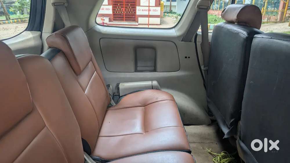 Toyota Innova 2.5 Ev 2006