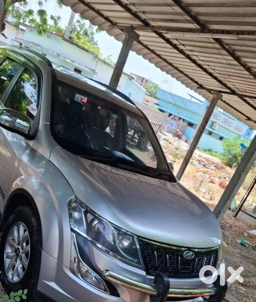 Mahindra Xuv500 Diesel 2wd 2016 Showroom Track