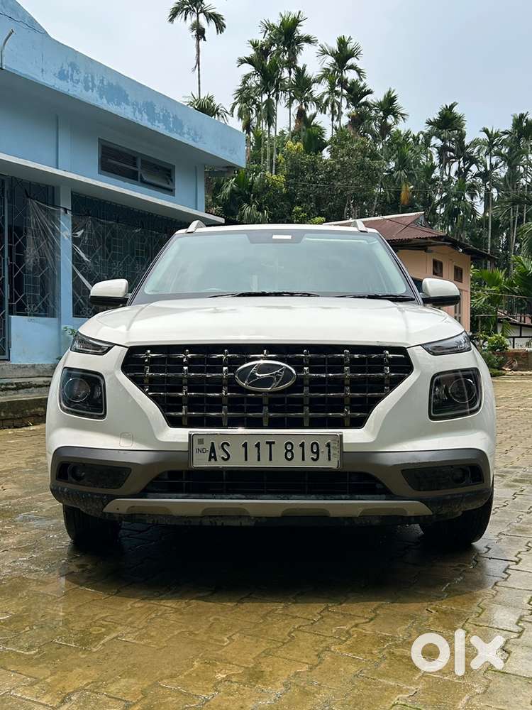 Hyundai Venue Petrol Manual 2020