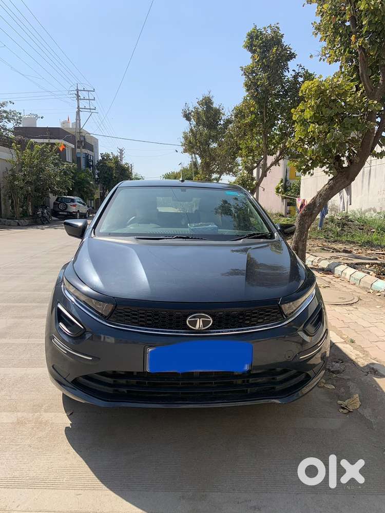Tata Altroz Manual Petrol