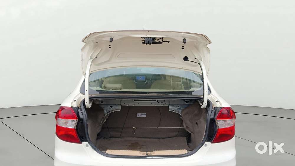 Ford Figo Aspire Titanium, 2021, Petrol
