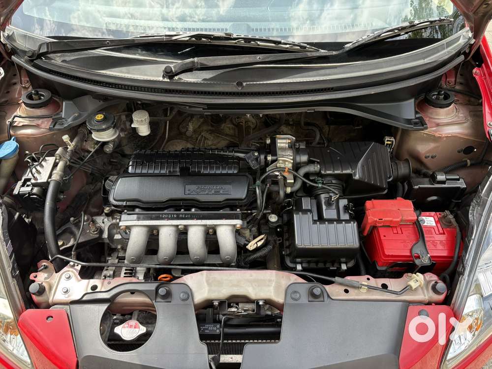 Honda Brio 2011-2013 V Mt, 2012, Petrol