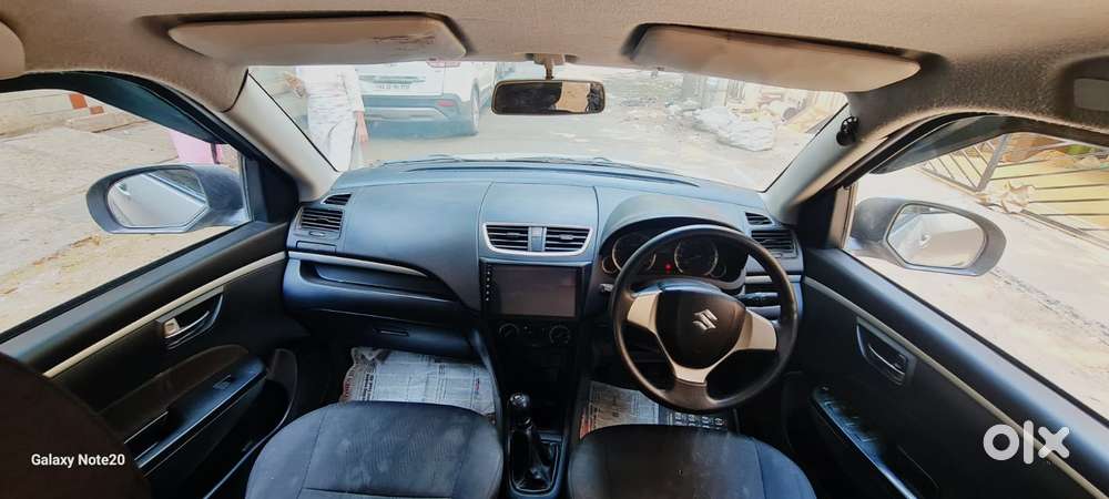 Maruti Suzuki Swift Vxi 1.2 Abs Bs-iv, 2011, Petrol