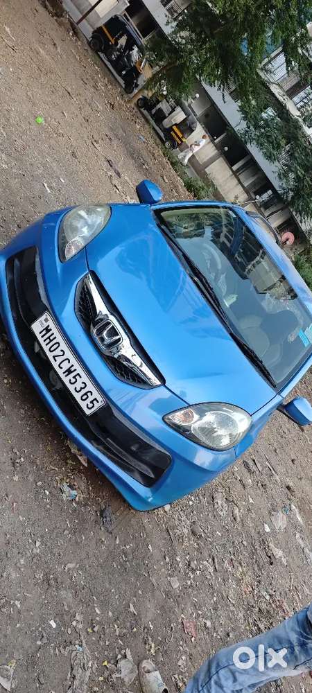 Honda Brio  2013