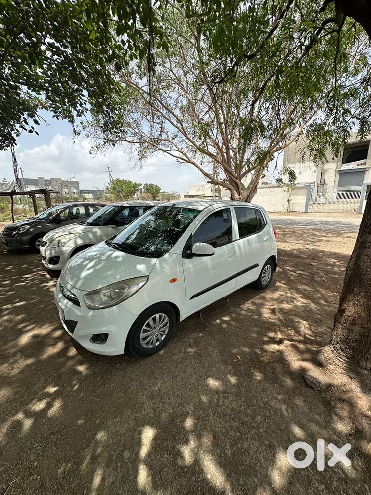 Hyundai I10 2013 Petrol + Cng