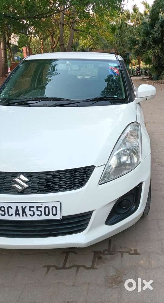 Maruti Suzuki Swift Lxi Optional-o, 2015, Petrol