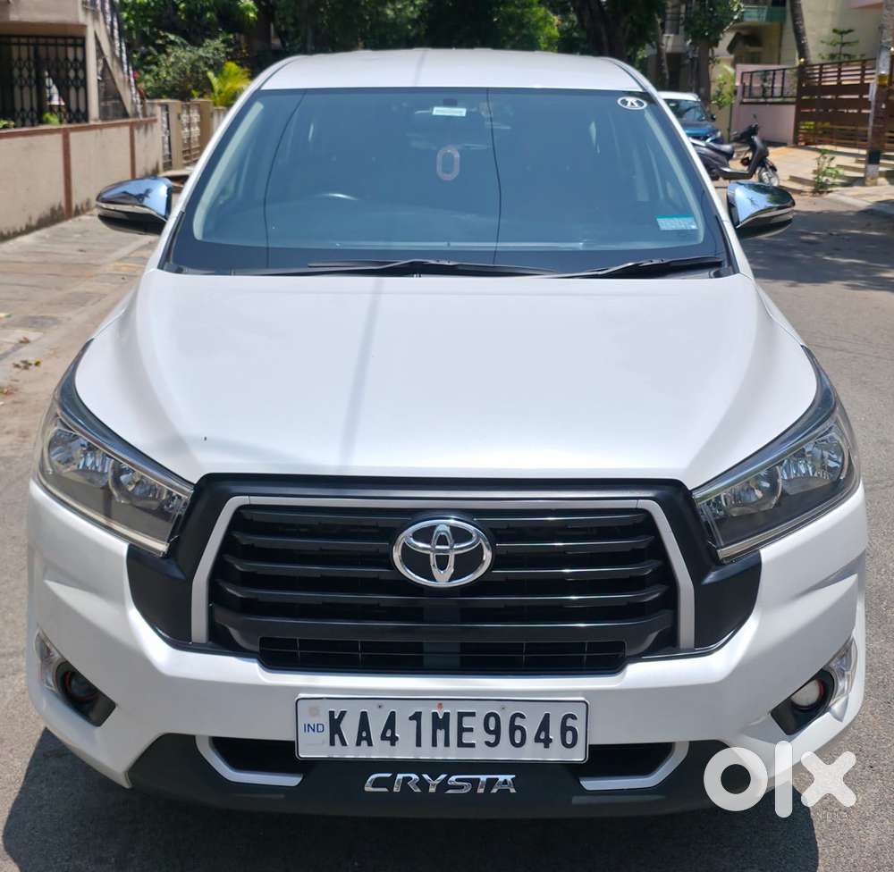 Toyota Innova Crysta 2.4 G Plus Mt 7 Str, 2023, Diesel