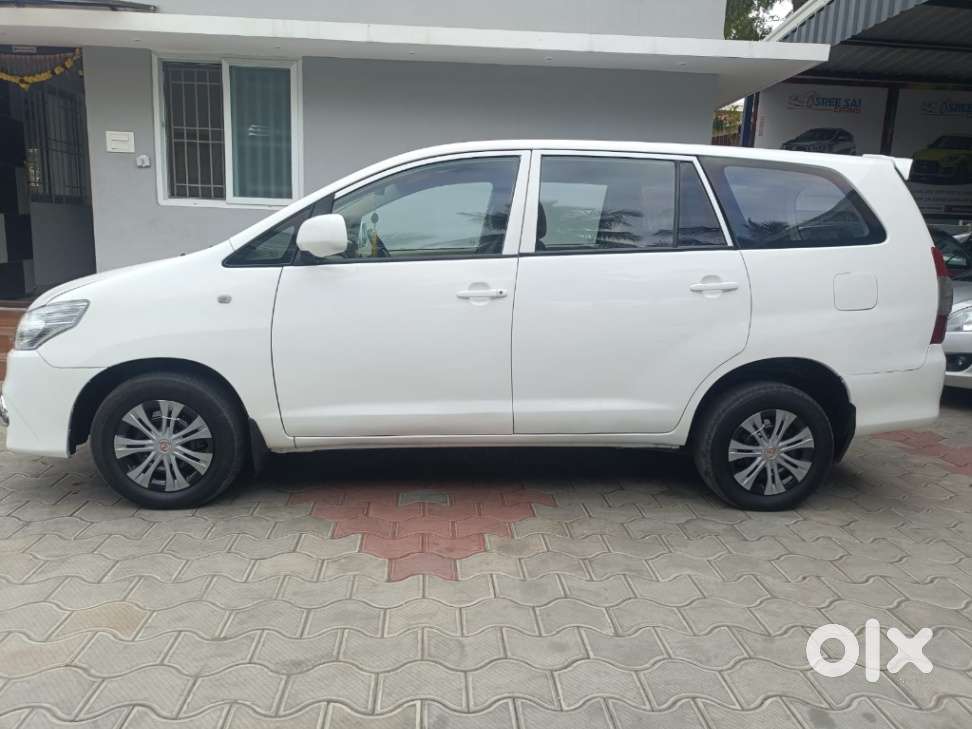 Toyota Innova 2.5 G (diesel) 7 Seater Bs Iv, 2006, Diesel