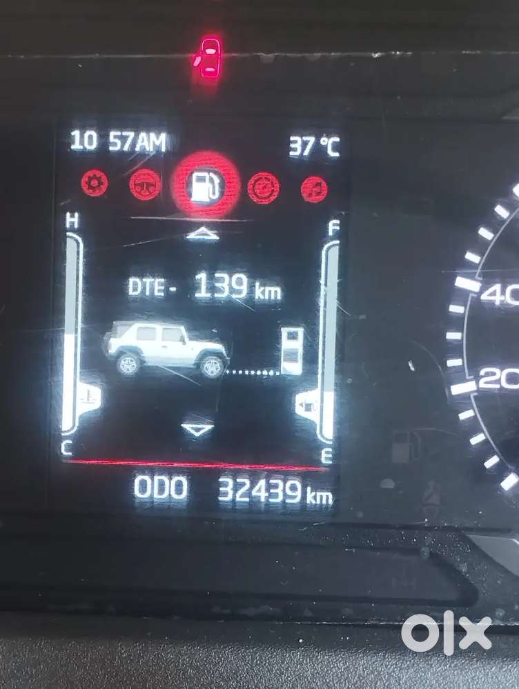 Mahindra Thar Roxx 2025