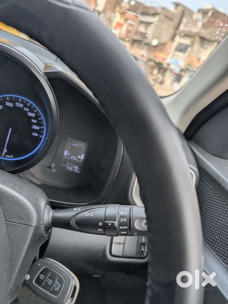 Hyundai Venue 2020 Diesel Well Maintained