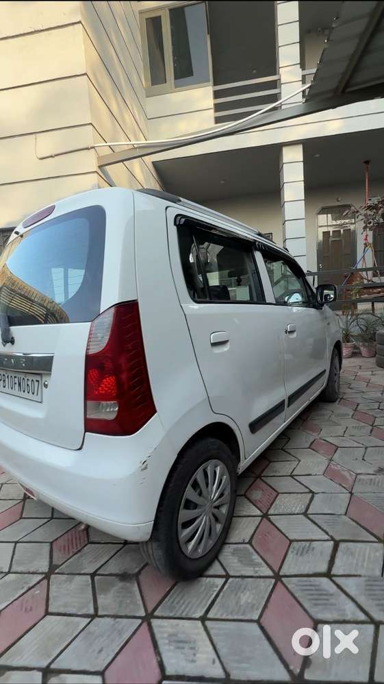 Professor Driven Wagonr