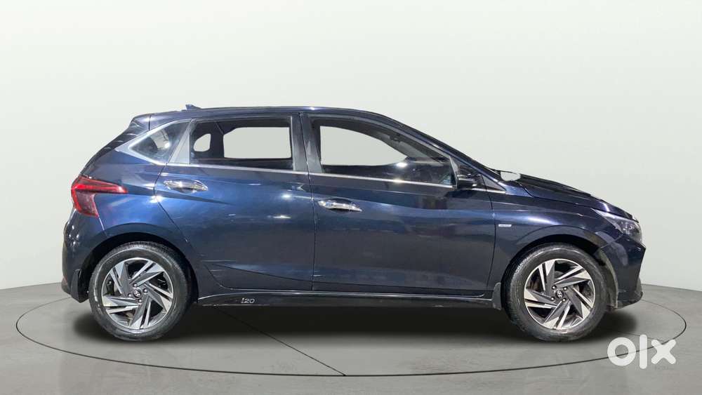 Hyundai New I20 1.2 Asta (o) Ivt, 2023, Petrol