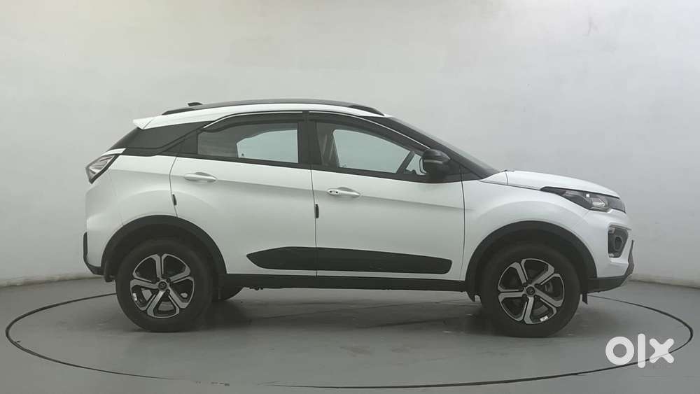 Tata Nexon 1.2 Revotron Xz Plus (s), 2022, Petrol