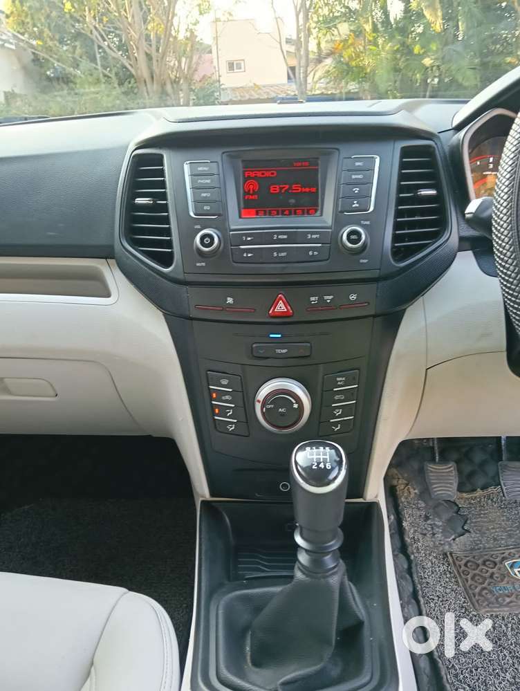 Mahindra Xuv300 W6 Diesel, 2023, Diesel
