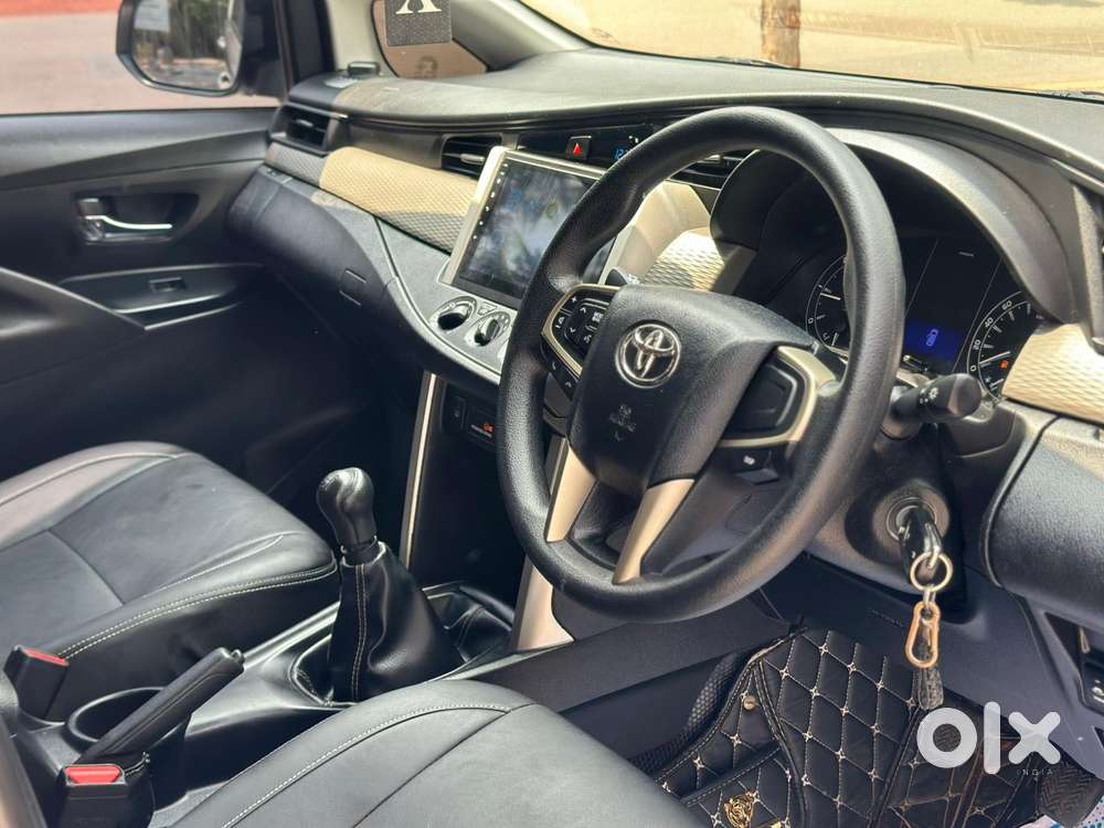 Toyota Innova Crysta 2.4 G Mt 8s, 2019, Diesel