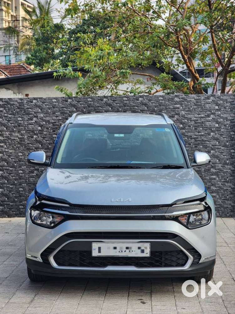 Kia Carens 1.5 Prestige 7 Str, 2023, Petrol