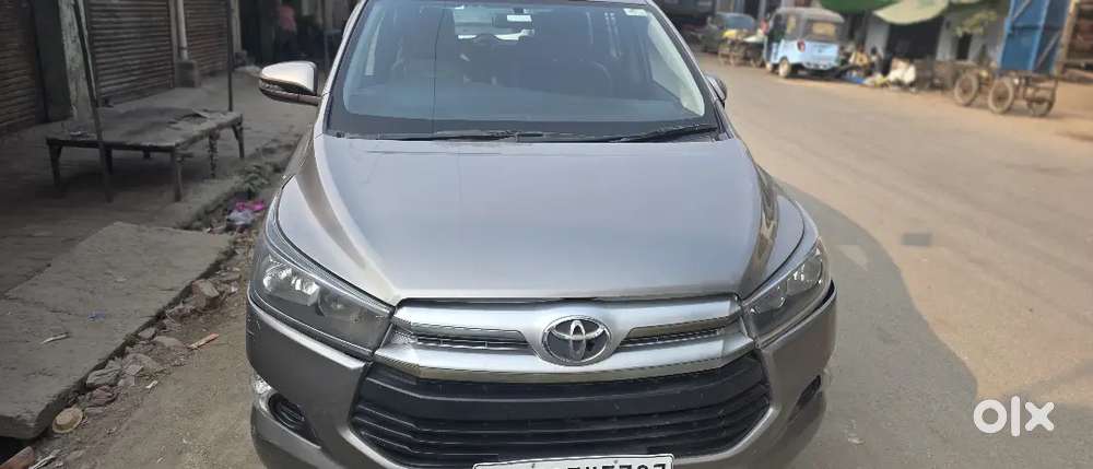 Toyota Innova 2017 Diesel 110000 Km Driven