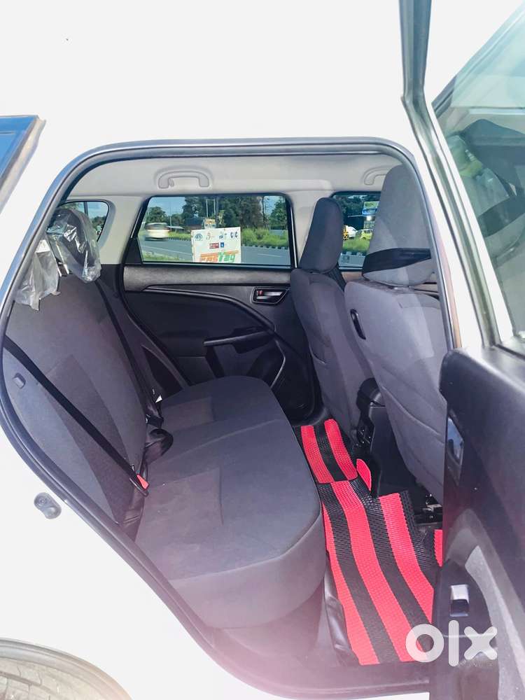 Maruti Suzuki Brezza 1.5 Vxi Smart Hybrid, 2024, Petrol