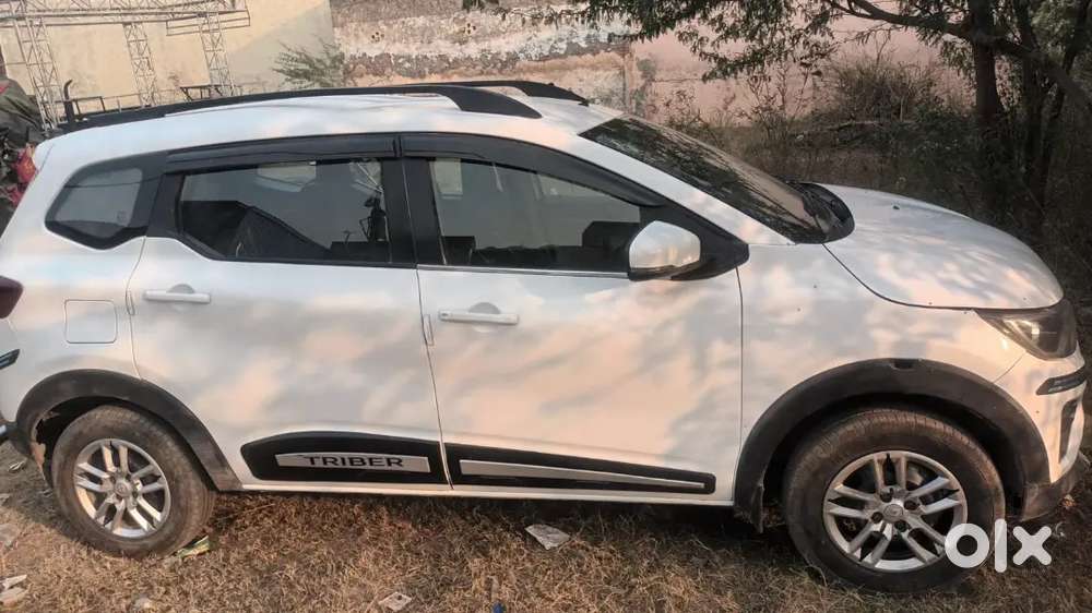 Renault Triber Facelift 2021 Petrol Good Condition 119000 Km