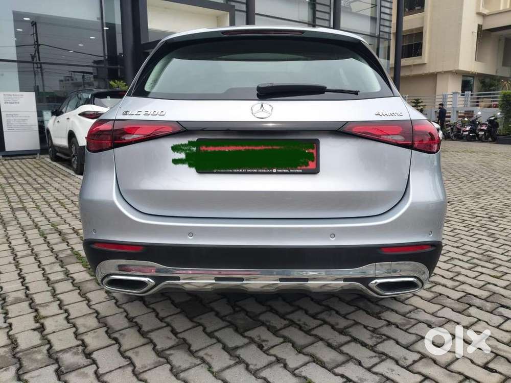 Mercedes-benz Glc 2025 Petrol Well Maintained