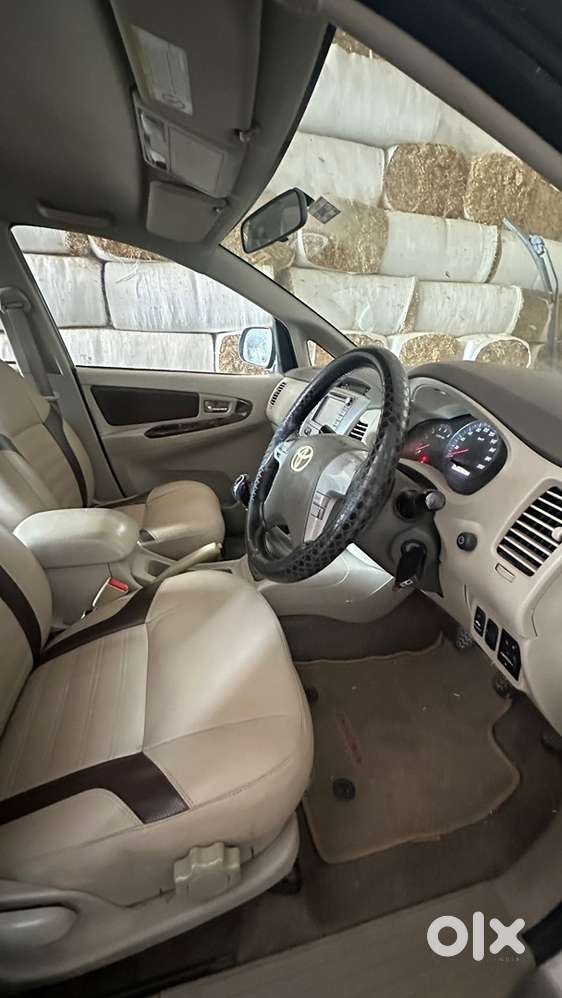 2014 Toyota Innova Diesel 2nd Owner