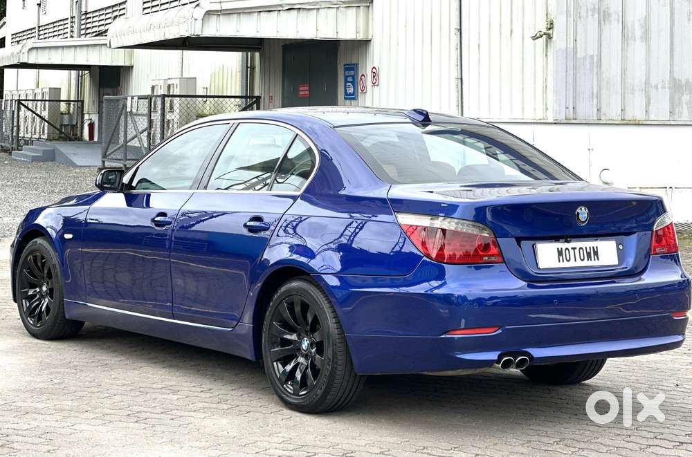 Bmw 5 Series 2.5 525i, 2010, Petrol