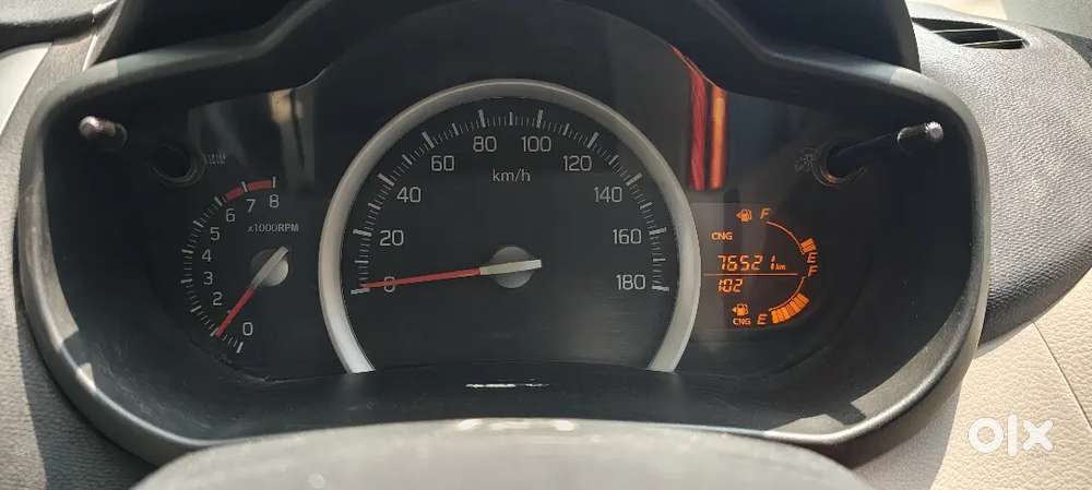 Single Hand Uses Aone Condition Car