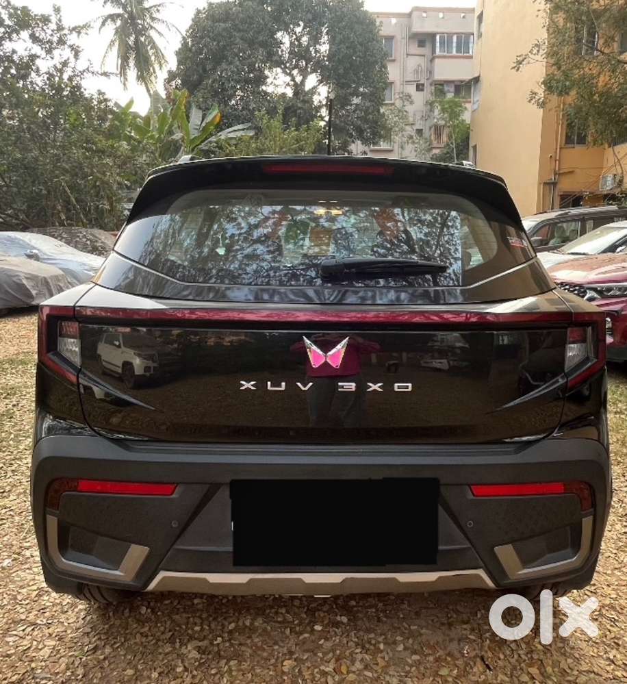 Mahindra Xuv 3xo Petrol 2024