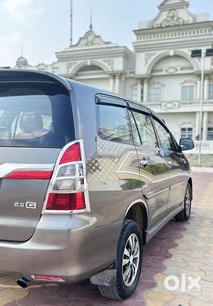 Toyota Innova 2012 Diesel 157000 Km Driven