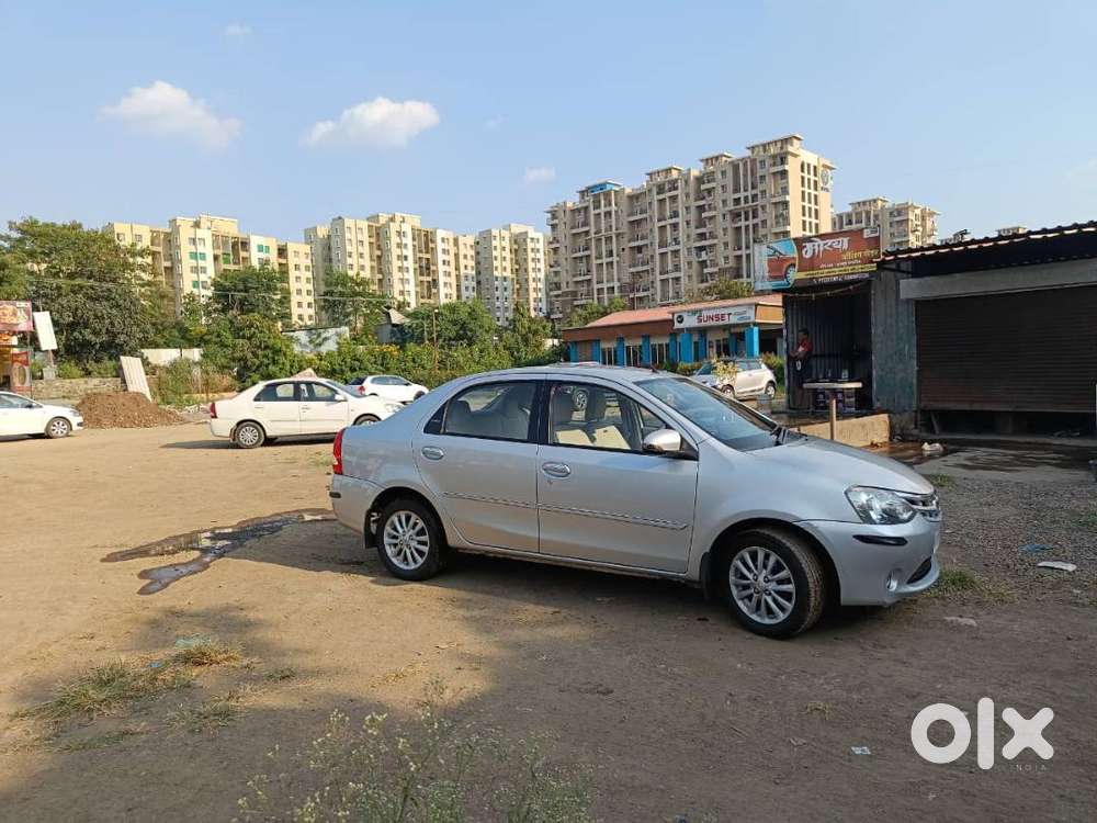Toyota Etios December 2013 Model, Petrol + Cng Fuel