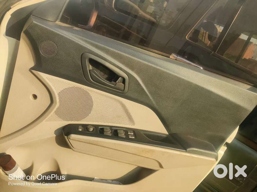 Mahindra Xuv300 Diesel 110000 Km Driven Mint Condition